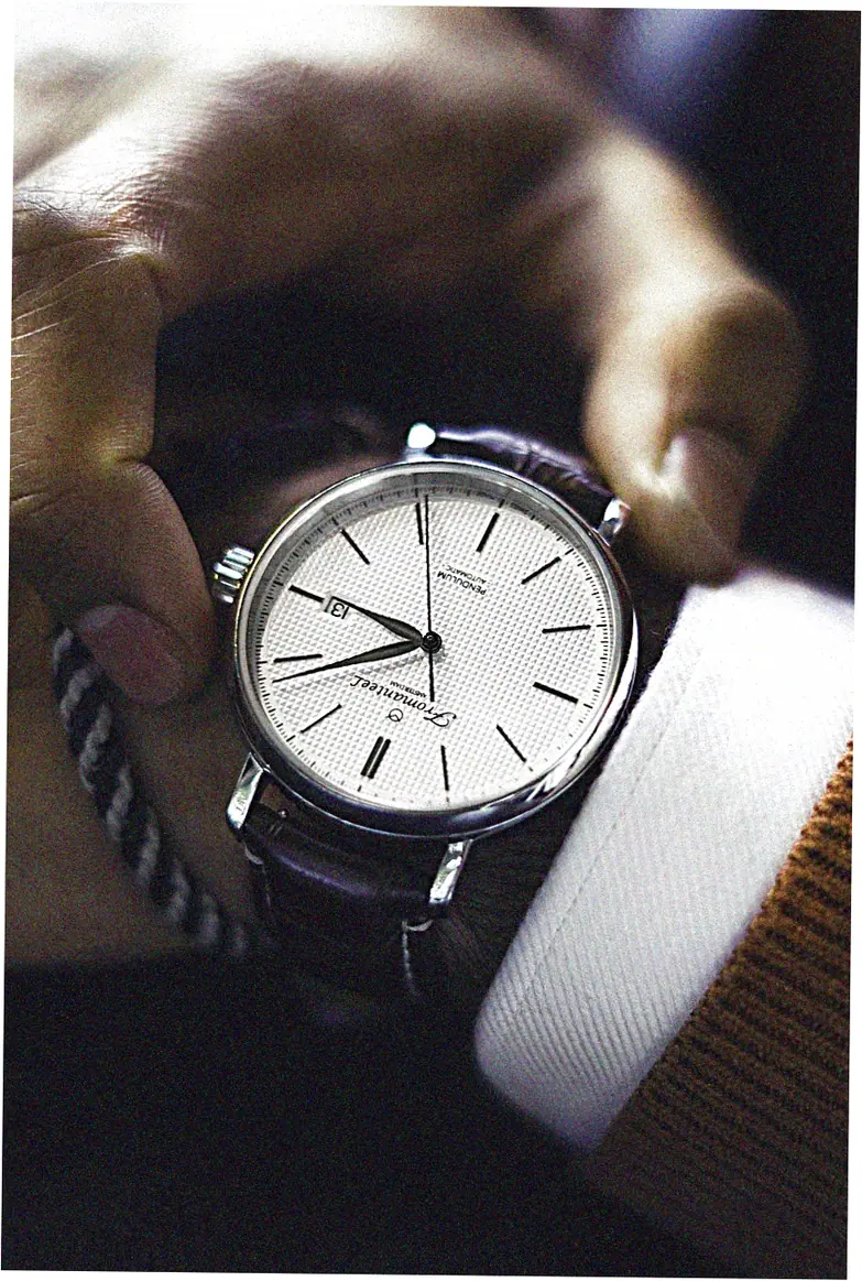How to spot a real Swiss movement watch