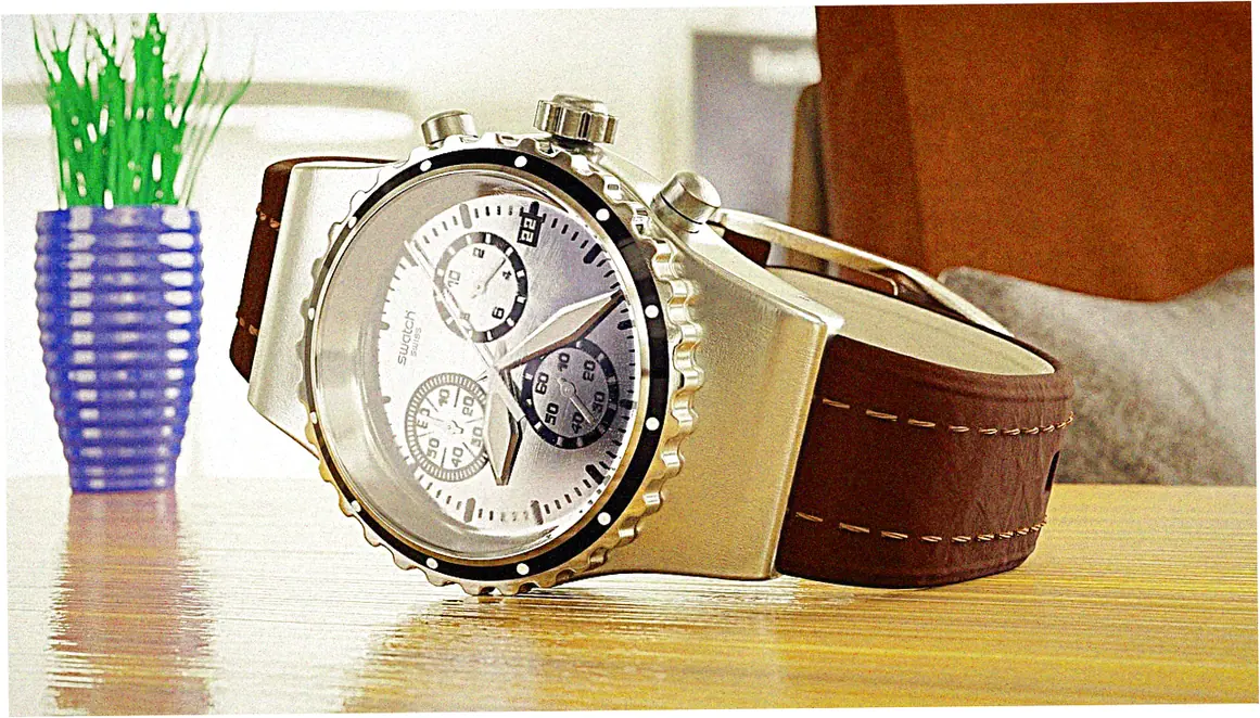 Here's your styling guide for picking women's Swiss Army watches based on the occasion.