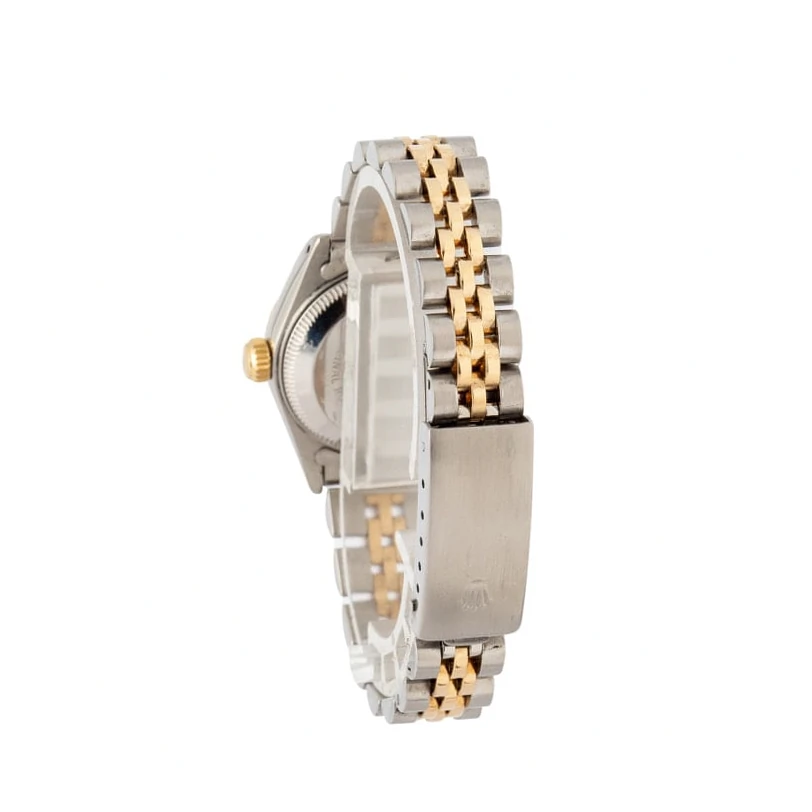 Let's break down what makes a AAA luxury watch tick.