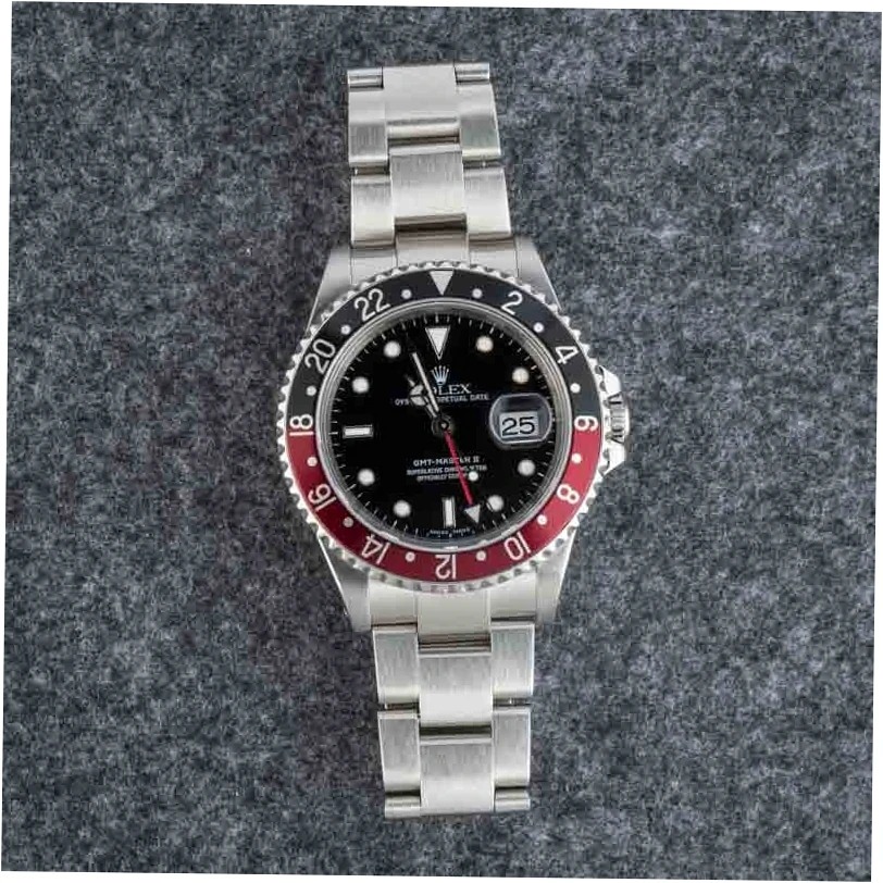 Let's break down what makes a AAA luxury watch tick.