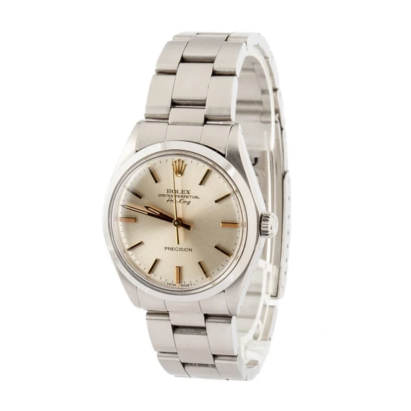 Let's compare some popular cheap metal watch brands.
